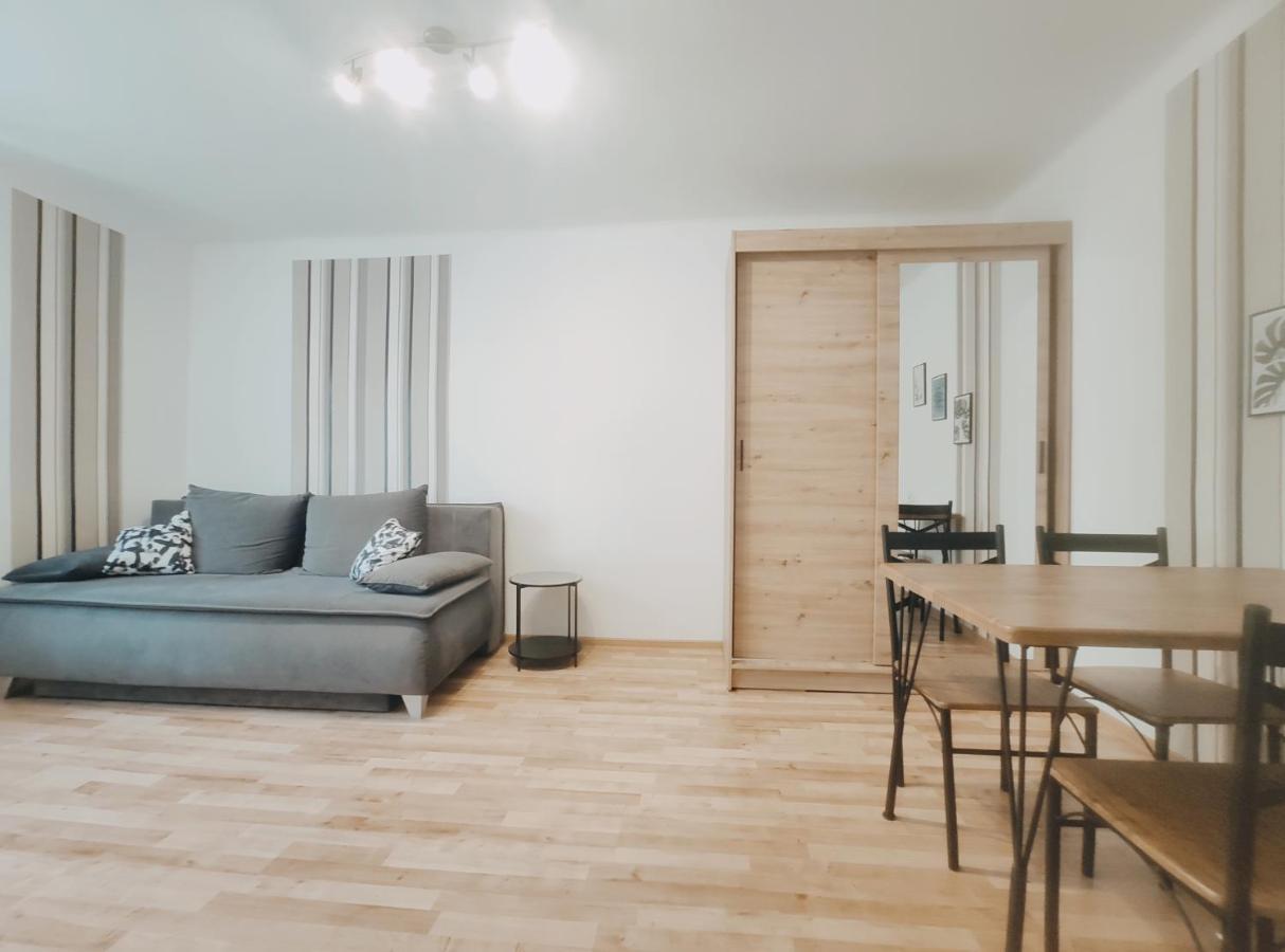 Pielegniarek 5 By Homeprime Krakow Bagian luar foto